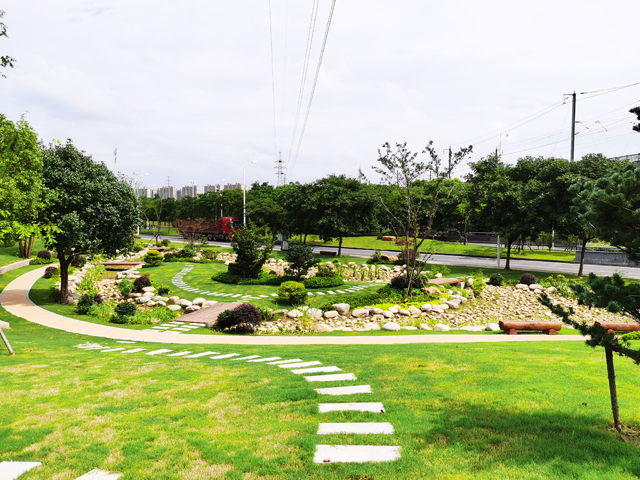 G:\上半年\錫山大道三角綠地PS.jpg G:\上半年\錫山大道三角綠地PS.jpg